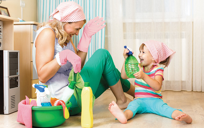 Çocuklarınızı ev işlerine nasıl dahil edebilirsiniz?